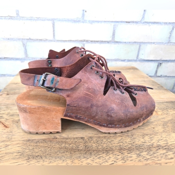 Vintage Lace Up Clogs - Picture 1 of 7